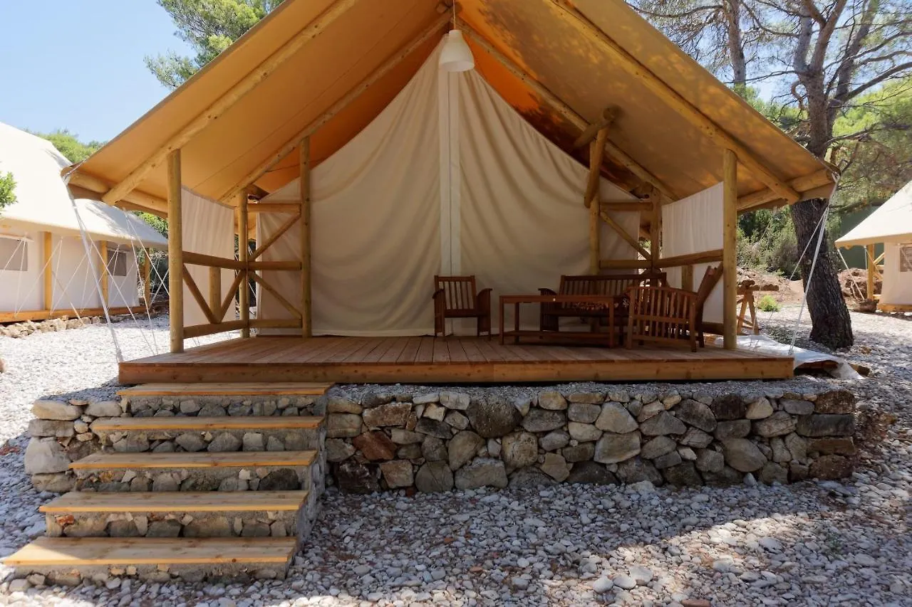 מלון Rukavac  Heaven On Earth - Budihovac Glamping אתר קמפינג Rukavac (Primorje-Gorski Kotar)