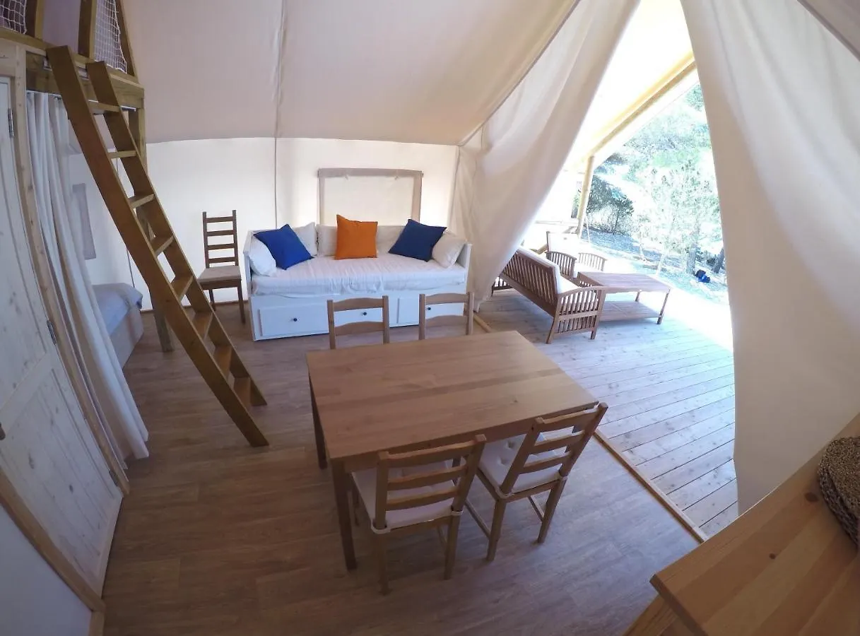 Heaven On Earth - Budihovac Glamping Hotel Rukavac